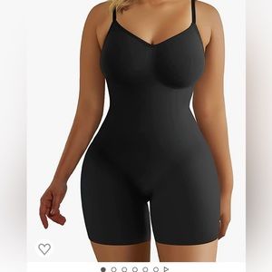 Shapewear bodysuit